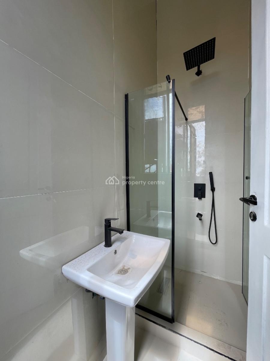 3 Bedroom Apartment, Lekki Phase 1, Lekki, Lagos, Flat / Apartment for Sale