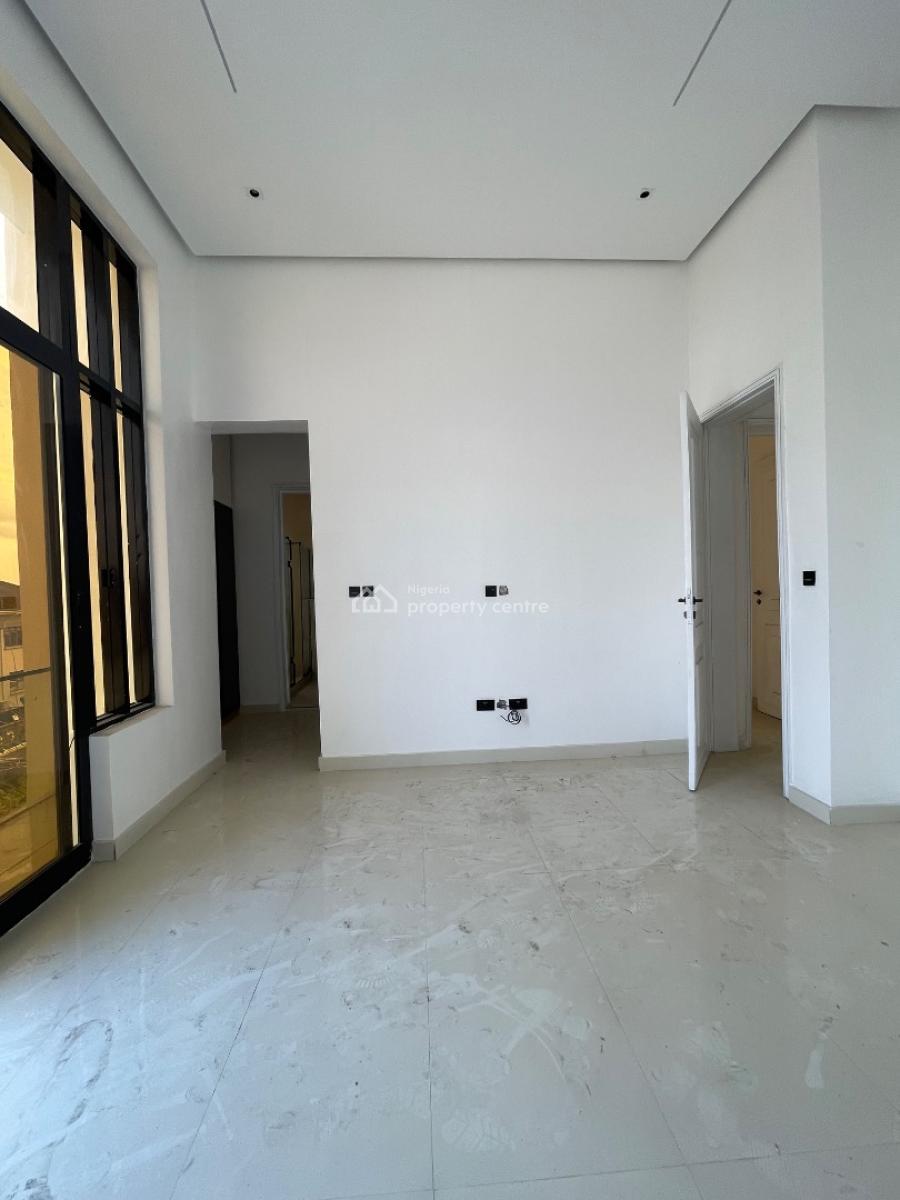 3 Bedroom Apartment, Lekki Phase 1, Lekki, Lagos, Flat / Apartment for Sale