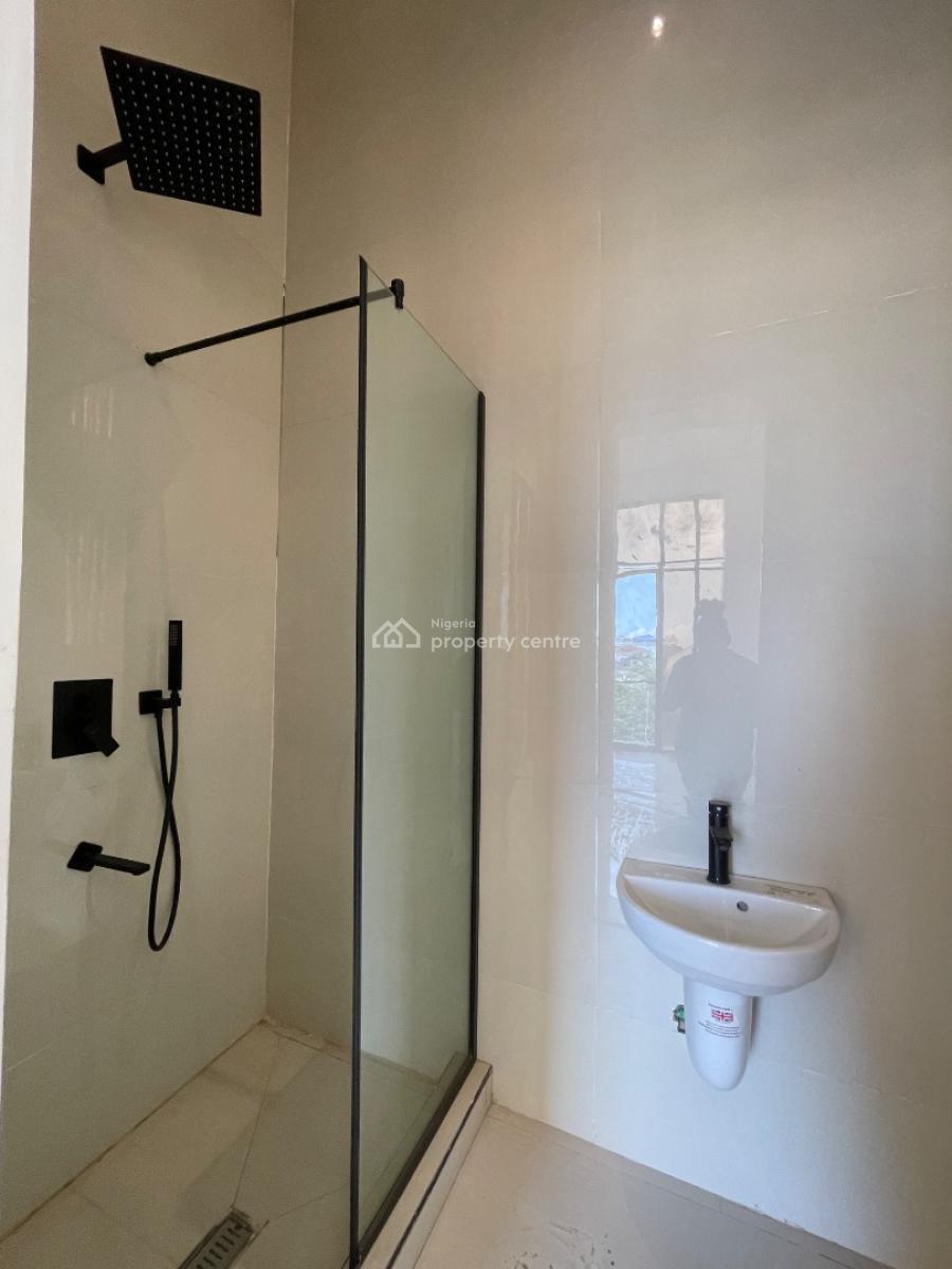 3 Bedroom Apartment, Lekki Phase 1, Lekki, Lagos, Flat / Apartment for Sale