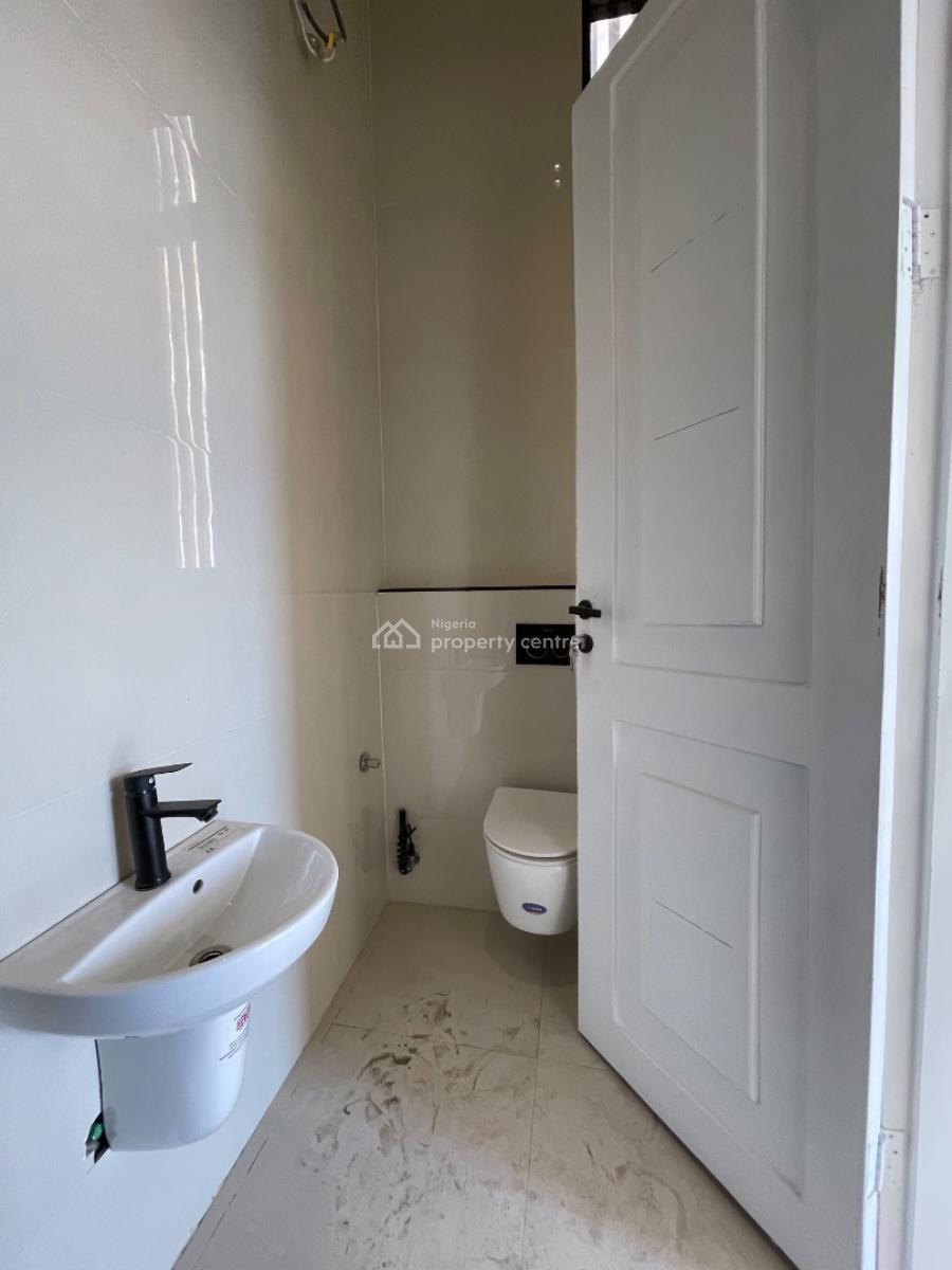 3 Bedroom Apartment, Lekki Phase 1, Lekki, Lagos, Flat / Apartment for Sale