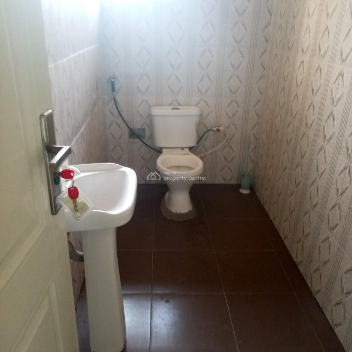 Commercial Space for Lease, Sangotedo, Ajah, Lagos, Office Space for Rent