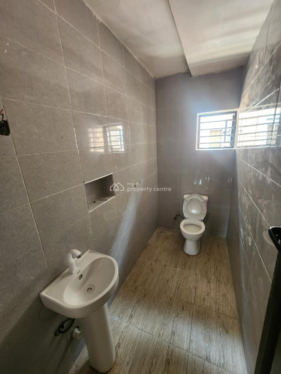 Newly Built One Bedroom Block of Flat, Dawaki District, Dawaki, Gwarinpa, Abuja, Flat / Apartment for Rent