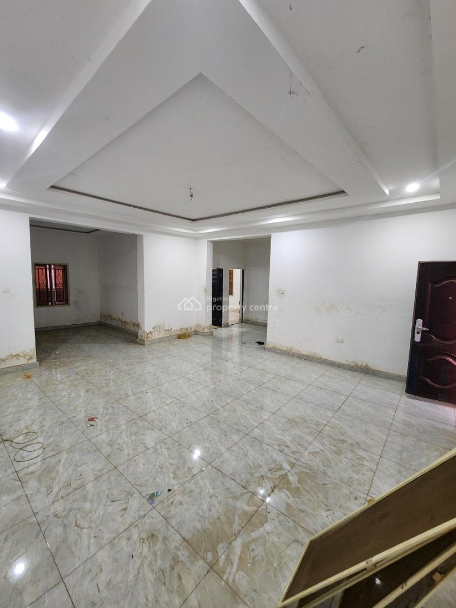 Spacious Two Bedroom Block of Flat, Dawaki District, Dawaki, Gwarinpa, Abuja, Flat / Apartment for Rent