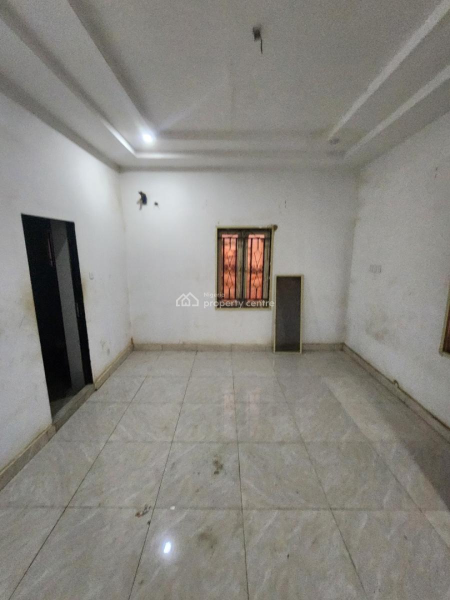 Spacious Two Bedroom Block of Flat, Dawaki District, Dawaki, Gwarinpa, Abuja, Flat / Apartment for Rent