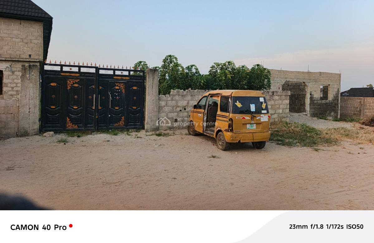 Half Plot of Level Dry Fence Land, Close Main Road, Offin, Igbogbo, Ikorodu, Lagos, Residential Land for Sale