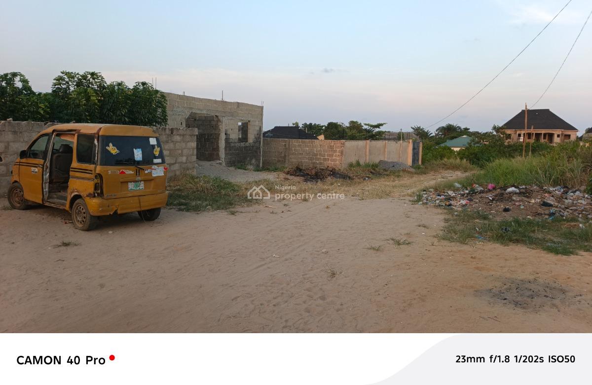 Half Plot of Level Dry Fence Land, Close Main Road, Offin, Igbogbo, Ikorodu, Lagos, Residential Land for Sale