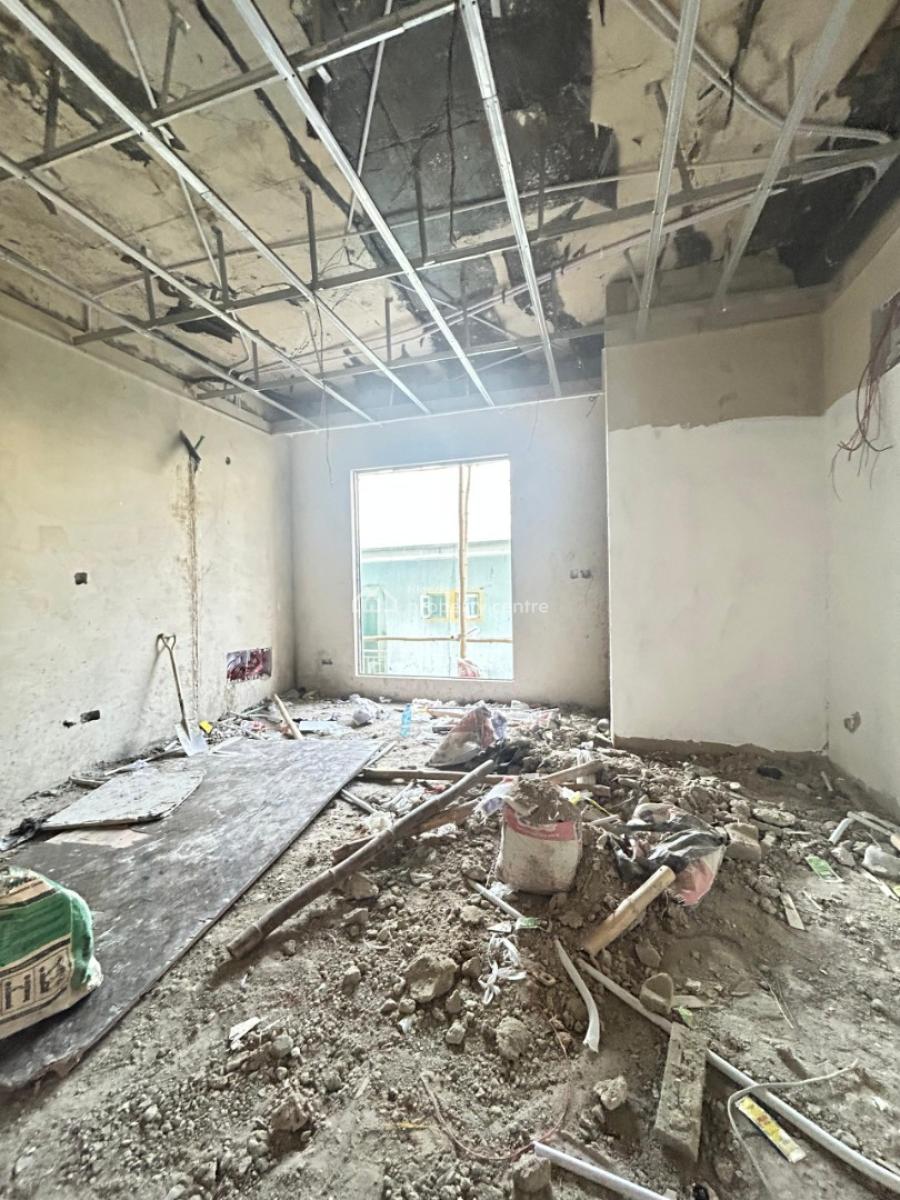 Premium High-income Studio Apartment + Solar, Rooftop Lounge & Laundry, University of Lagos, Akoka, Yaba, Lagos, Self Contain (single Rooms) for Sale