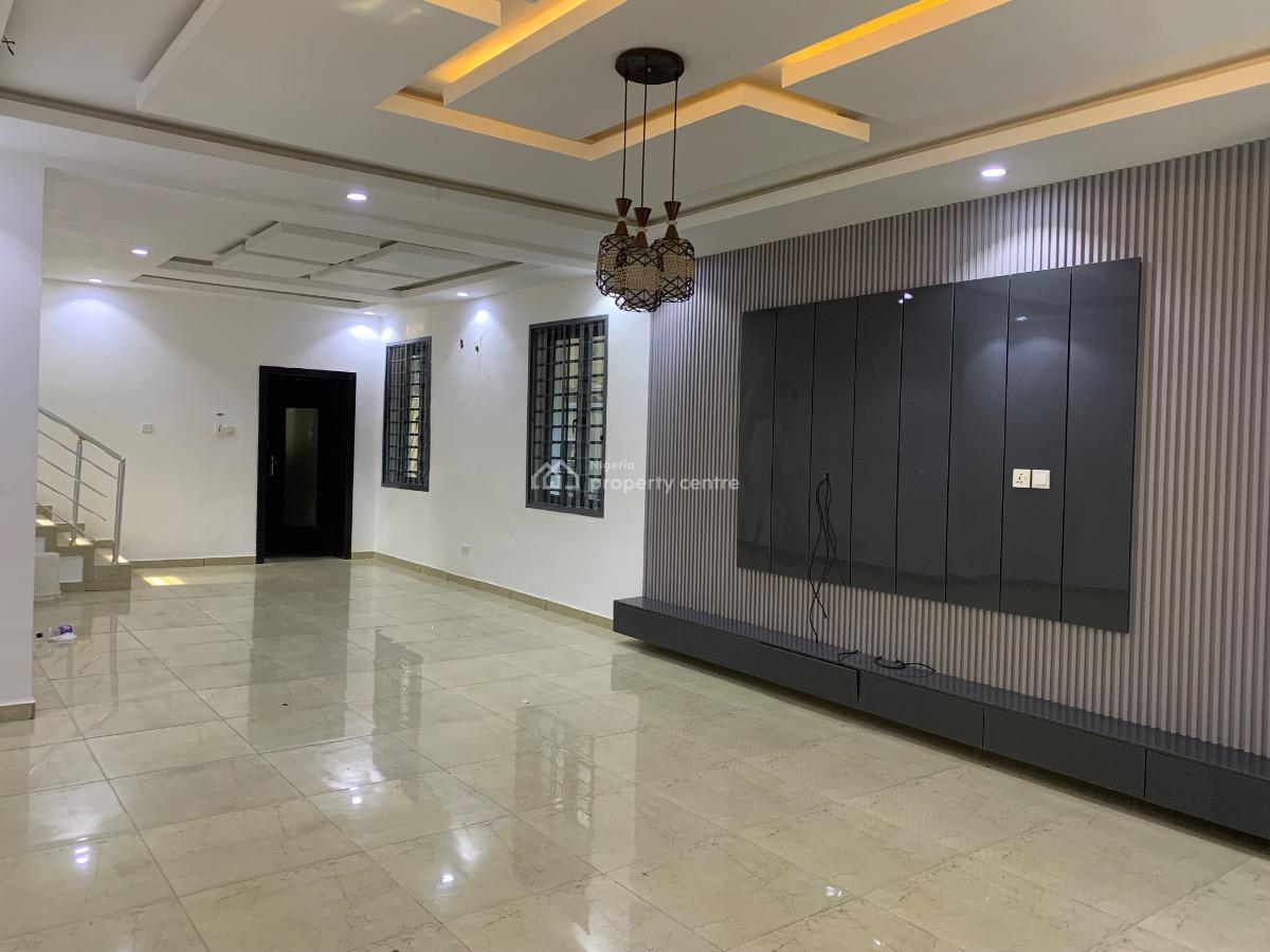 5 Bedroom Spacious Fully Detached Duplex with a Bq in an Estate, Ikate, Lekki, Lagos, Detached Duplex for Rent