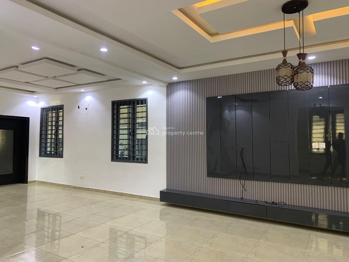 5 Bedroom Spacious Fully Detached Duplex with a Bq in an Estate, Ikate, Lekki, Lagos, Detached Duplex for Rent