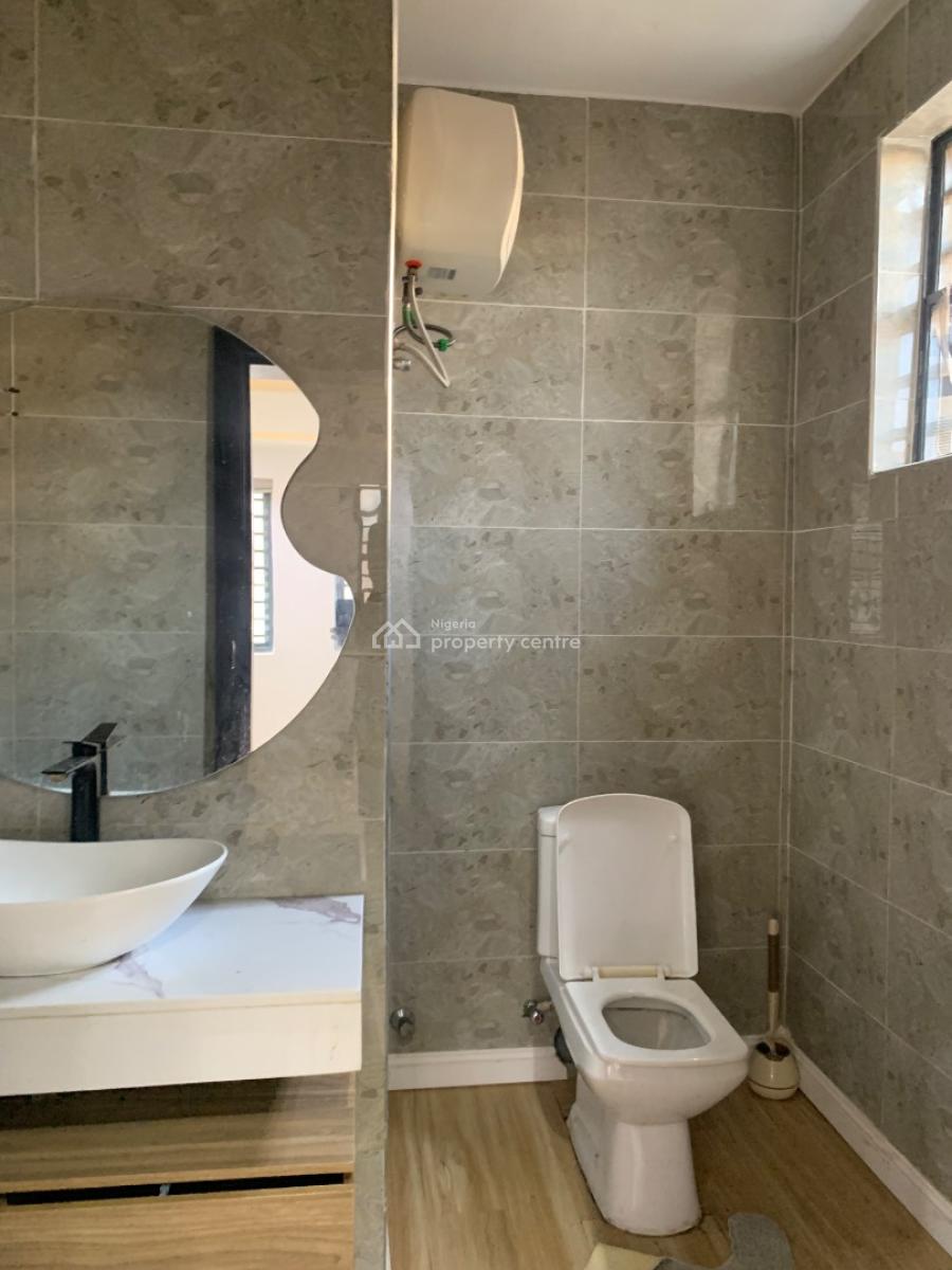 5 Bedroom Spacious Fully Detached Duplex with a Bq in an Estate, Ikate, Lekki, Lagos, Detached Duplex for Rent