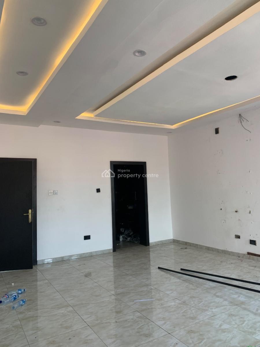 5 Bedroom Spacious Fully Detached Duplex with a Bq in an Estate, Ikate, Lekki, Lagos, Detached Duplex for Rent