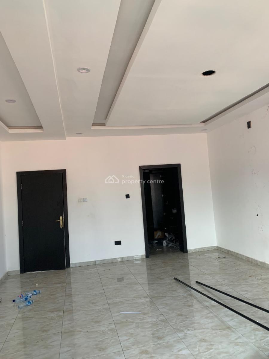 5 Bedroom Spacious Fully Detached Duplex with a Bq in an Estate, Ikate, Lekki, Lagos, Detached Duplex for Rent