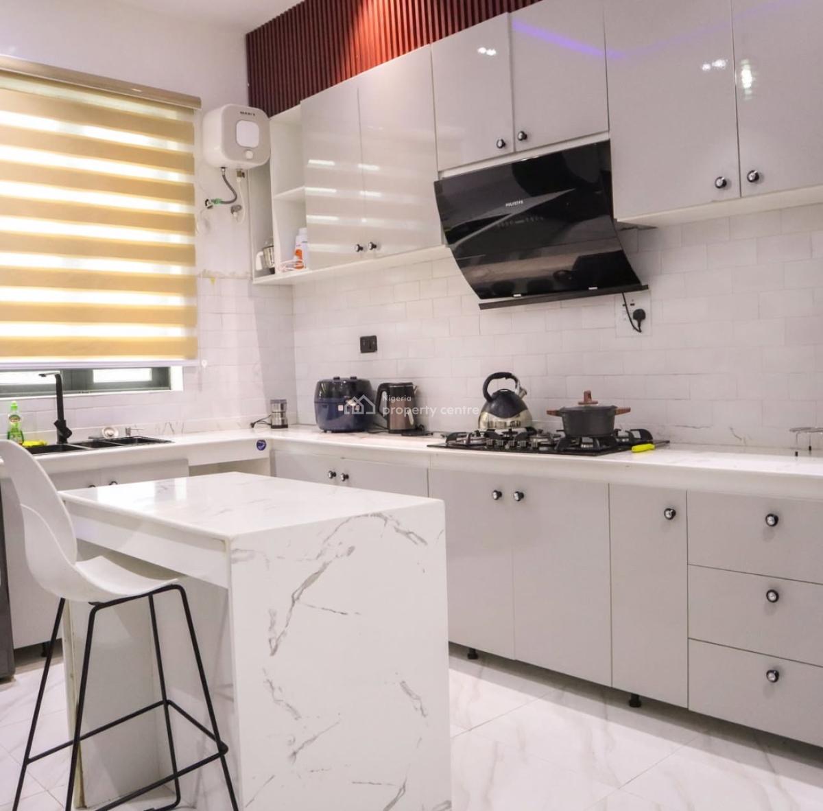 4 Bedroom Apartment, Ajah, Lagos, Semi-detached Duplex Short Let