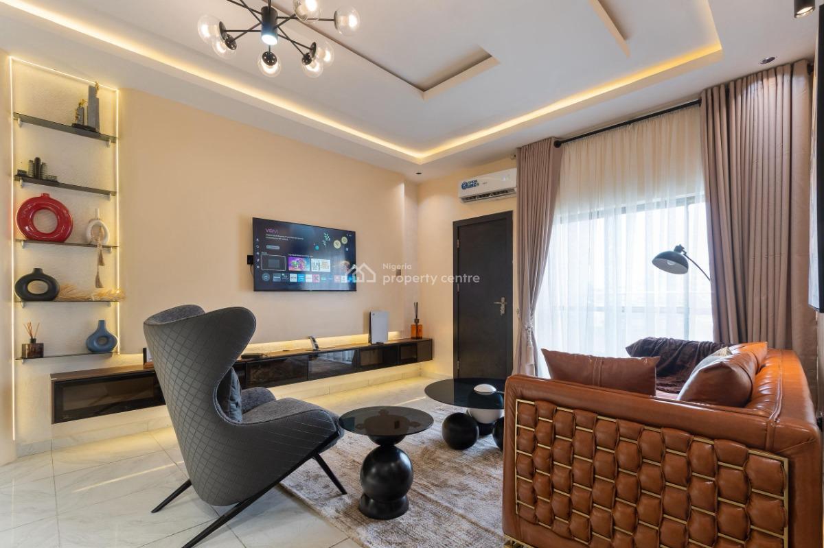 Luxury 2bedroom with Ps5, Snooker, Elevator & Pool, Lekki Phase 1, Lekki, Lagos, Flat / Apartment Short Let