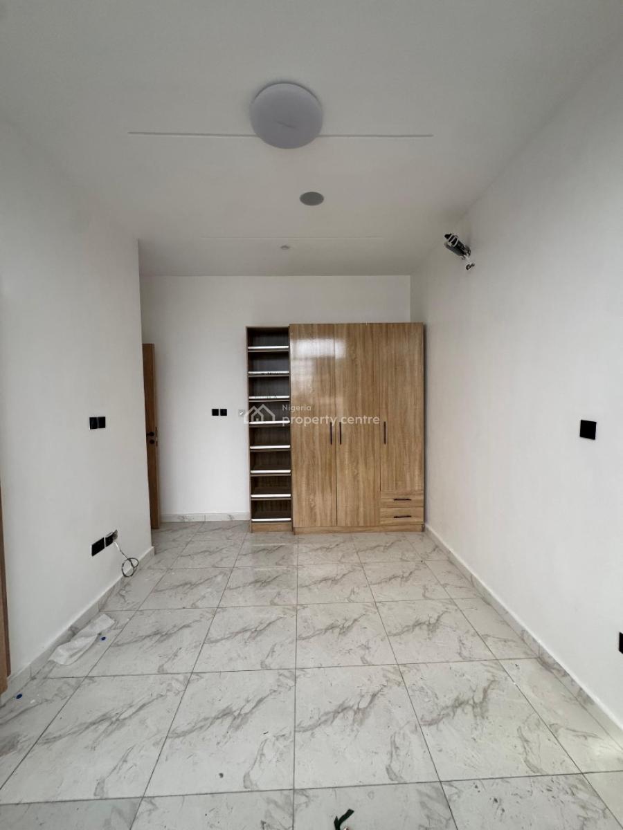 2 Bedroom Apartment, Ologolo, Lekki, Lagos, Flat / Apartment for Rent