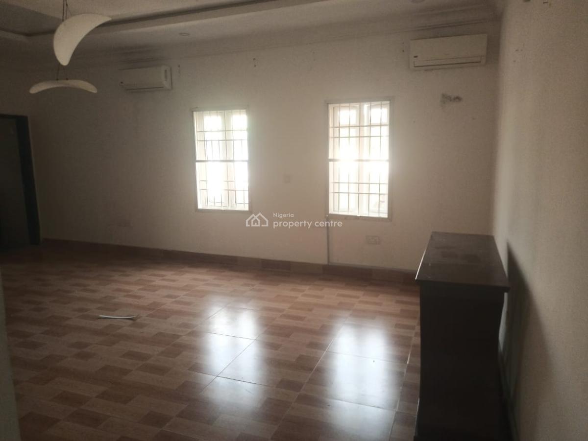 Executive 2 Bedroom Apartment (6 Units in The Compound), Off Admiralty Way, Lekki Phase 1, Lekki, Lagos, Flat / Apartment for Rent