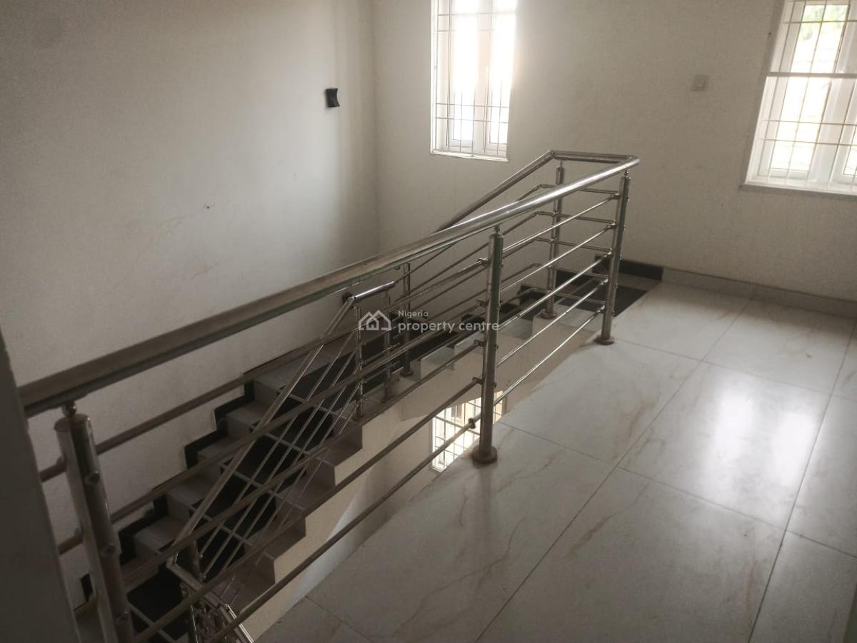 Executive 2 Bedroom Apartment (6 Units in The Compound), Off Admiralty Way, Lekki Phase 1, Lekki, Lagos, Flat / Apartment for Rent