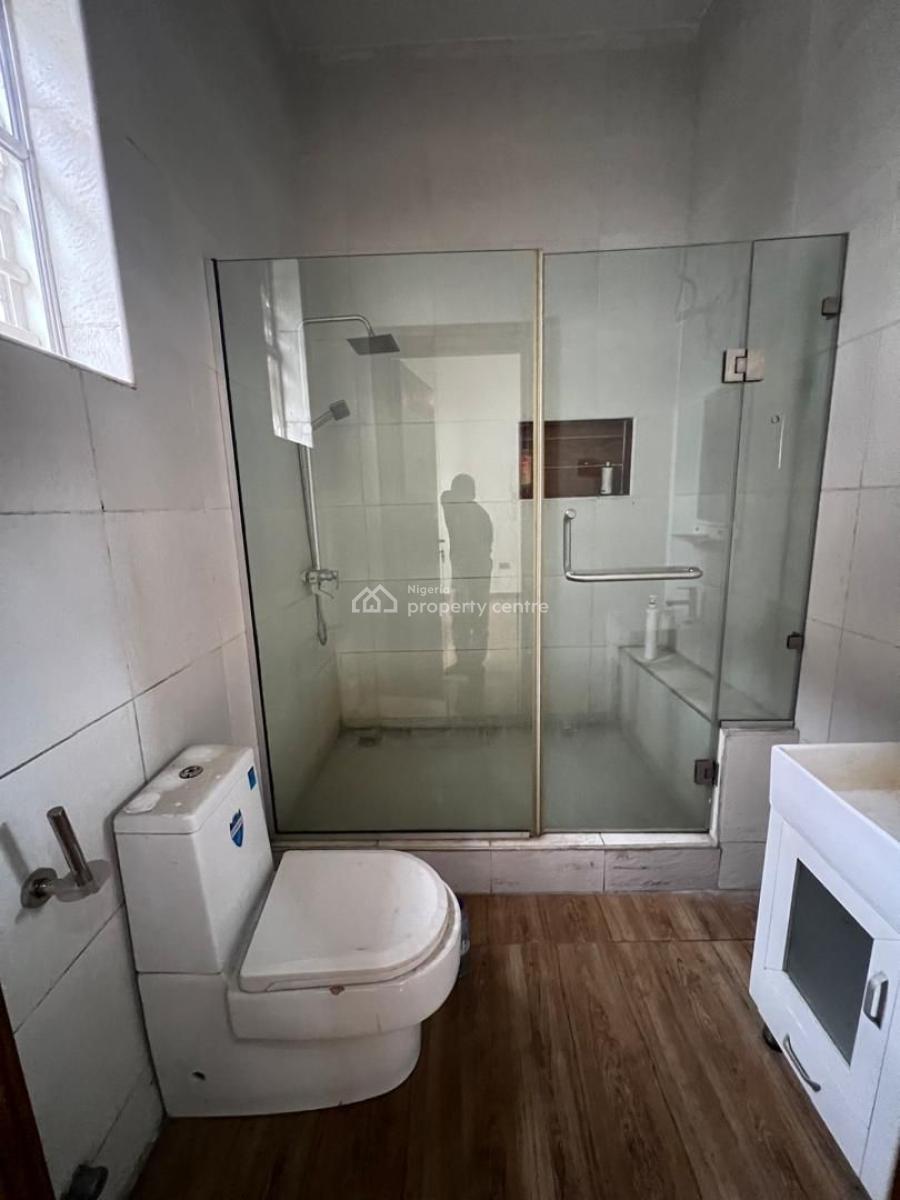 a Room Self Contained, Chevy View Estate ( Chevron), Lekki, Lagos, Flat / Apartment for Rent