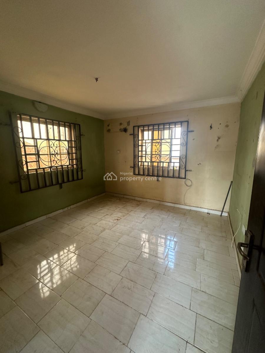 Spacious Self Contain, By Modern Market, Dawaki, Gwarinpa, Abuja, Self Contain (single Rooms) for Rent