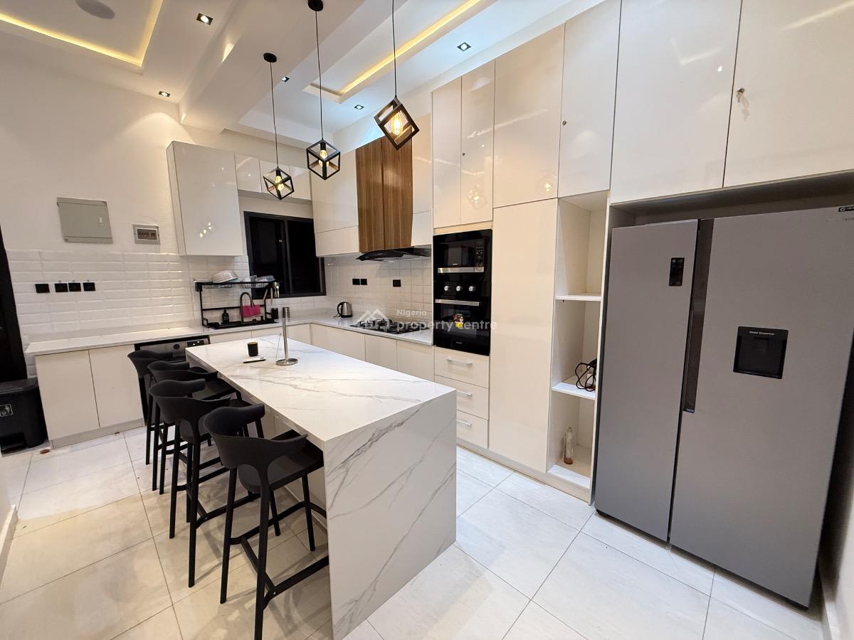 Furnished 2 Bedroom Flat with Bq, Freedom Way, Lekki Phase 1, Lekki, Lagos, Terraced Duplex for Rent