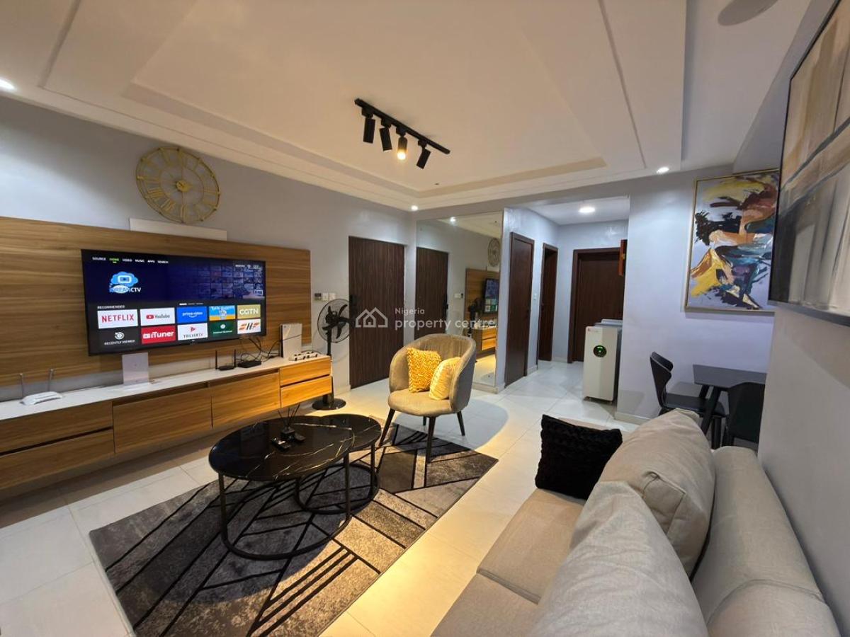 Luxury 2 Bedroom with Ps5 & Balcony, Ikota, Lekki, Lagos, Flat / Apartment Short Let