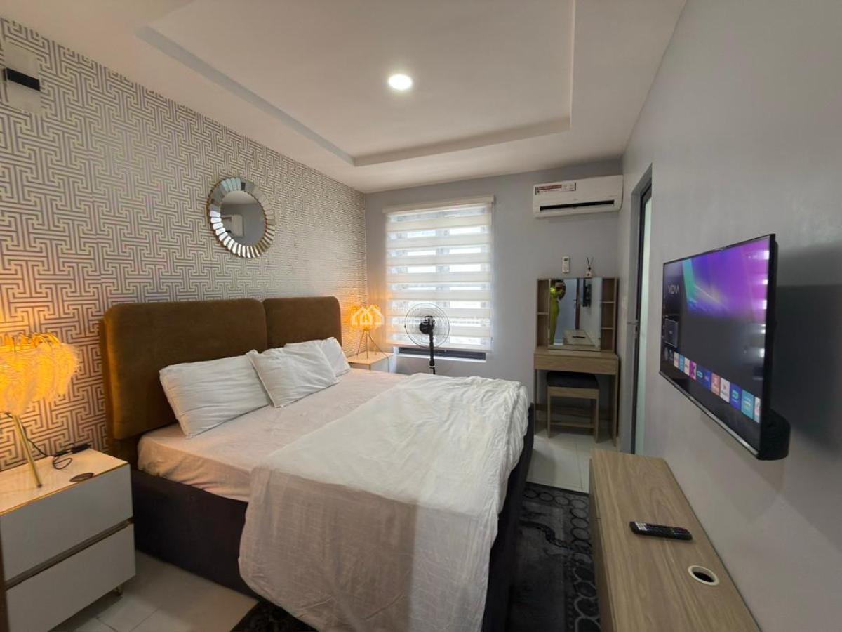 Luxury 2 Bedroom with Ps5 & Balcony, Ikota, Lekki, Lagos, Flat / Apartment Short Let