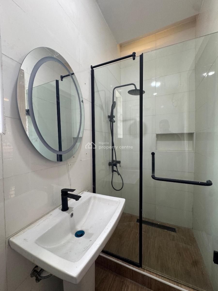 Fully Furnished 2 Bedroom Apartment, Lekki Phase 1, Lekki, Lagos, Flat / Apartment for Sale