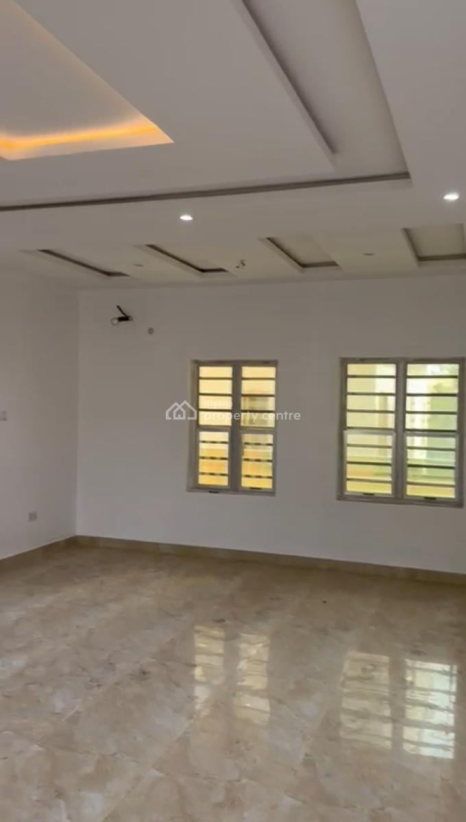 3 Bedroom Flat, Gra Phase 2, Magodo, Lagos, Flat / Apartment for Sale