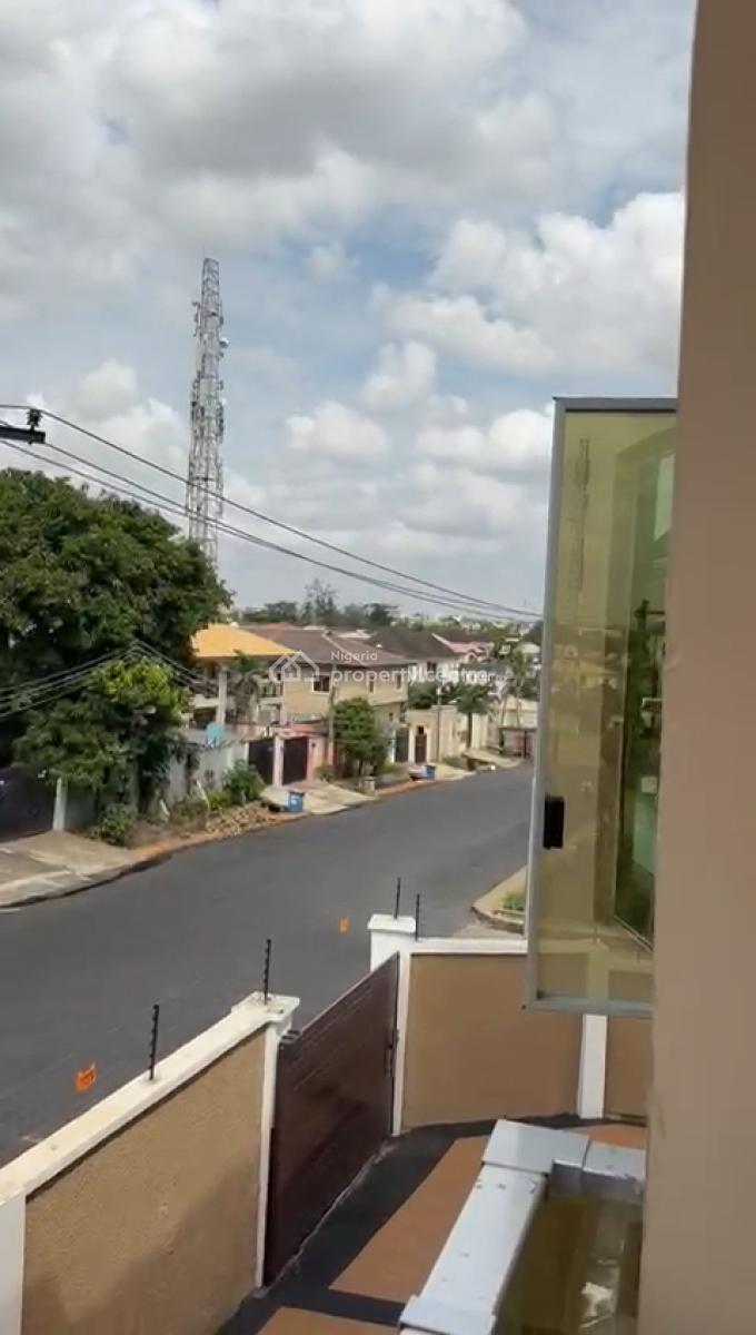 3 Bedroom Flat, Gra Phase 2, Magodo, Lagos, Flat / Apartment for Sale