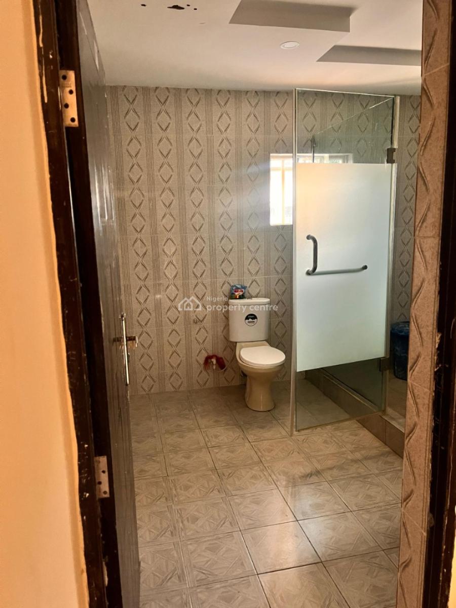 a Luxury Master Shared Apartment with Excel, Royal Palm Will Estate, Badore, Ajah, Lagos, Self Contain (single Rooms) for Rent