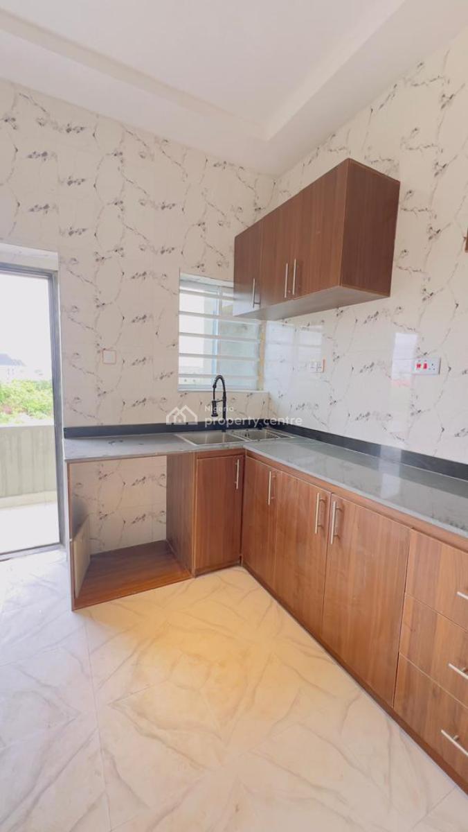 Beautiful 2 Bedroom Apartment, Abijo Gra, Abijo, Lekki, Lagos, Flat / Apartment for Sale