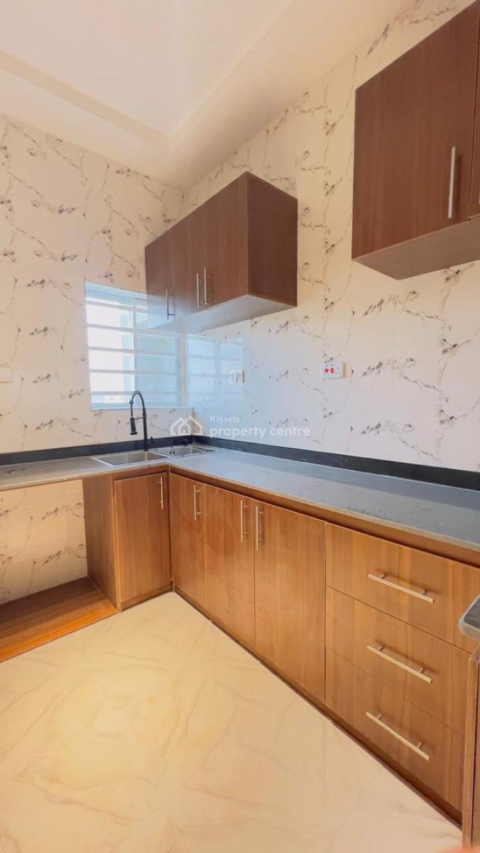 Beautiful 2 Bedroom Apartment, Abijo Gra, Abijo, Lekki, Lagos, Flat / Apartment for Sale