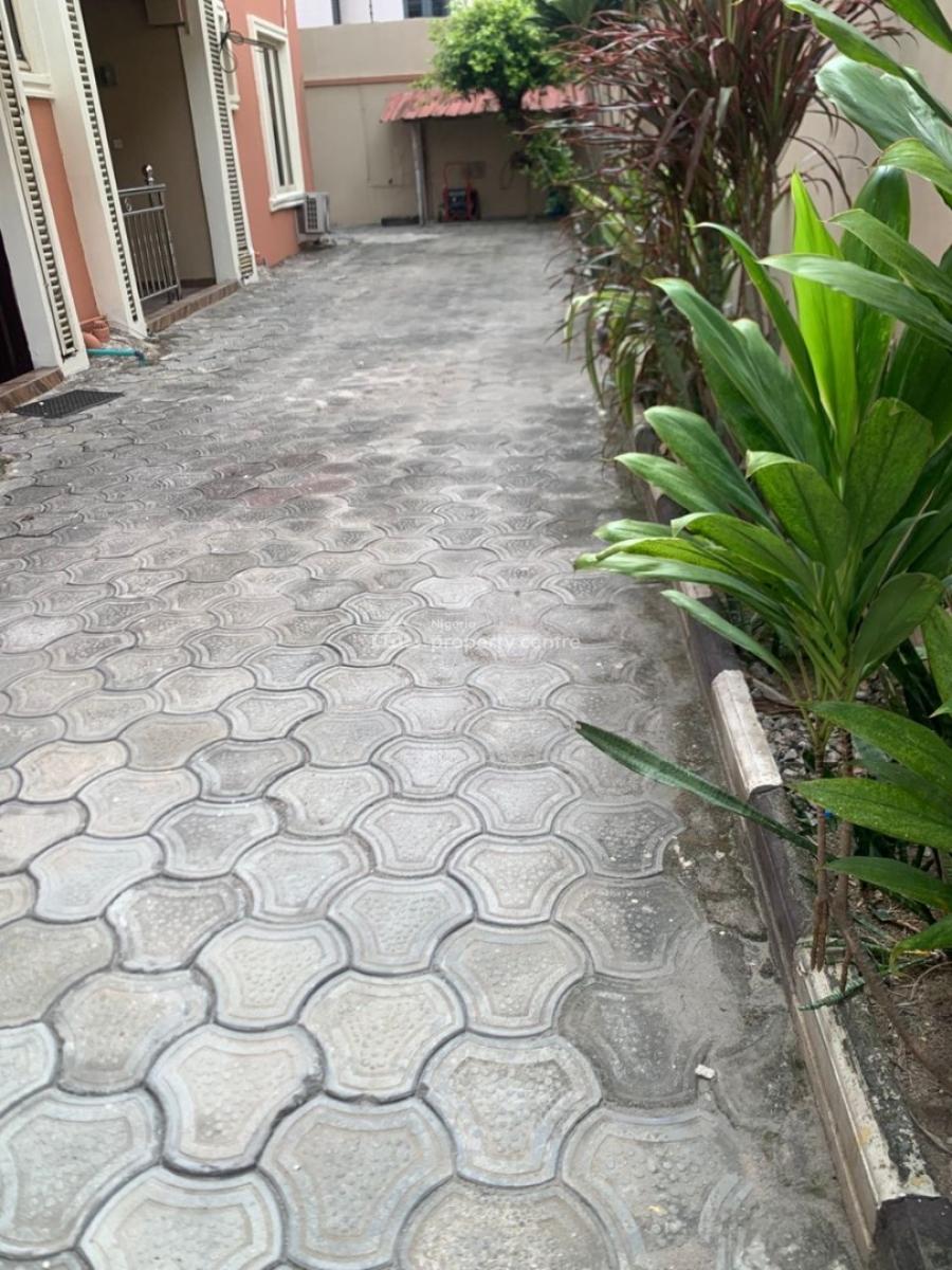 3 Bedroom Flat + Bq, Chevron, Lekki Expressway, Lekki, Lagos, Flat / Apartment for Rent