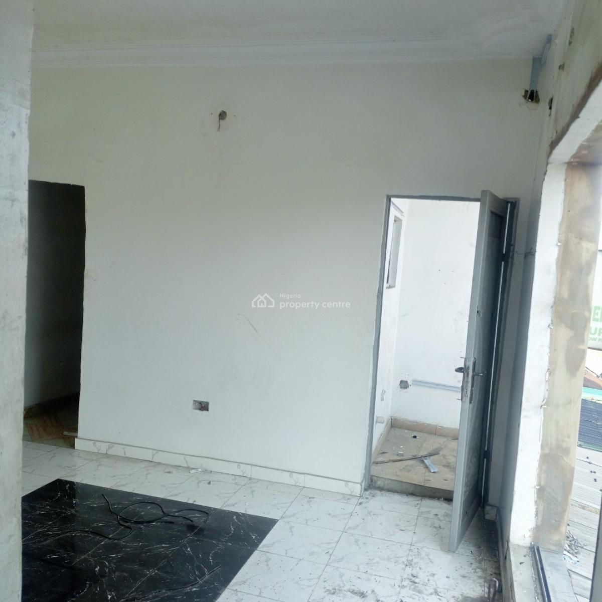 Mini Flat Upstairs Office Space, Ojuelegba, Surulere, Lagos, Mini Flat (room and Parlour) for Rent