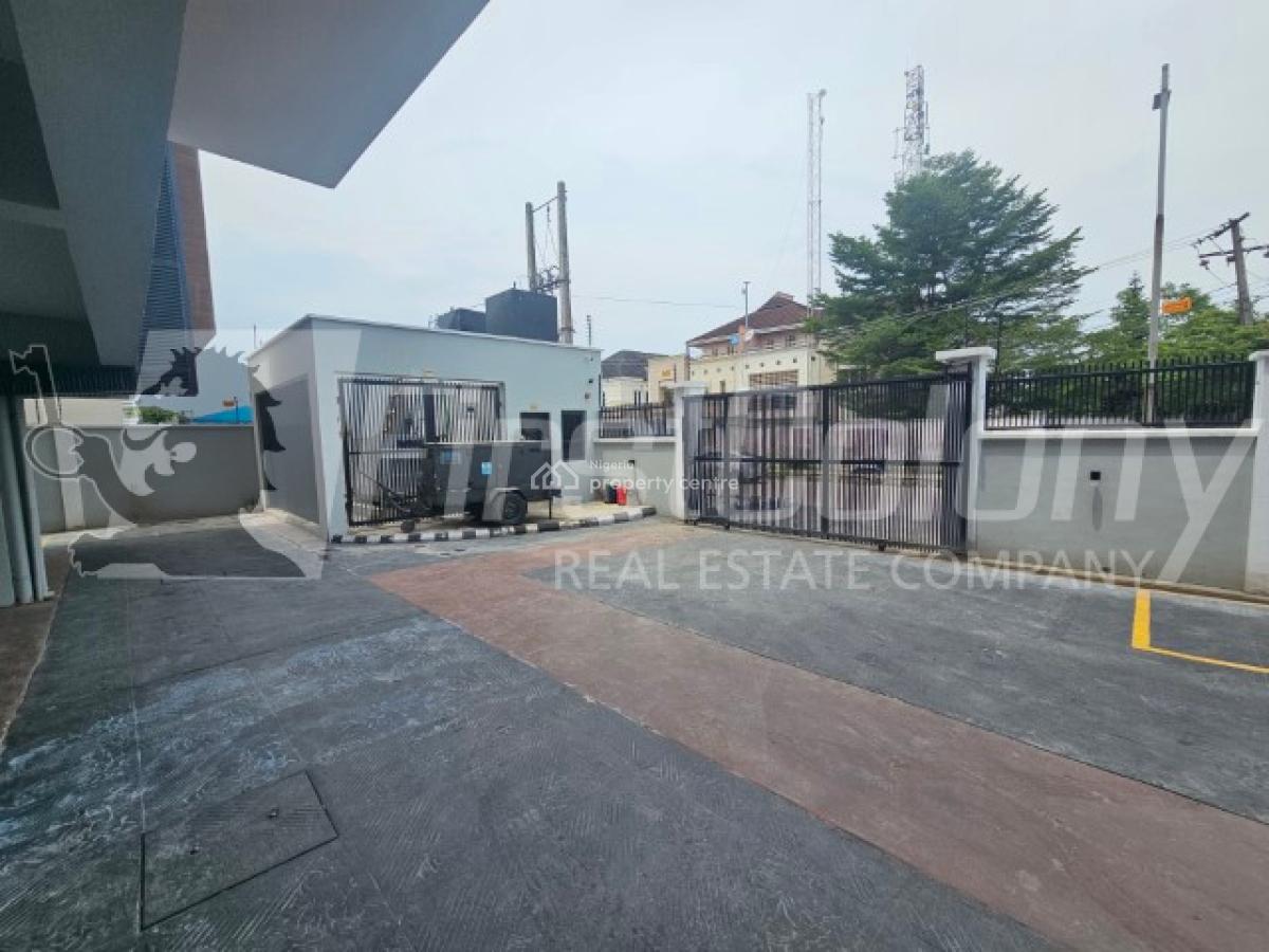 New Built Luxury 2 Bedroom Apartment with Great Facilities, Lekki Phase 1, Lekki, Lagos, Flat / Apartment for Sale
