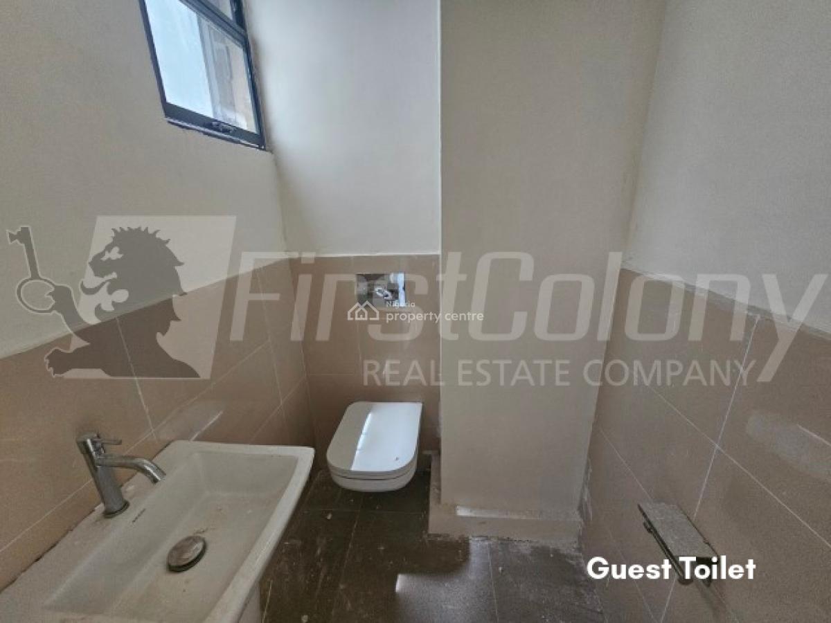 New Built Luxury 2 Bedroom Apartment with Great Facilities, Lekki Phase 1, Lekki, Lagos, Flat / Apartment for Sale