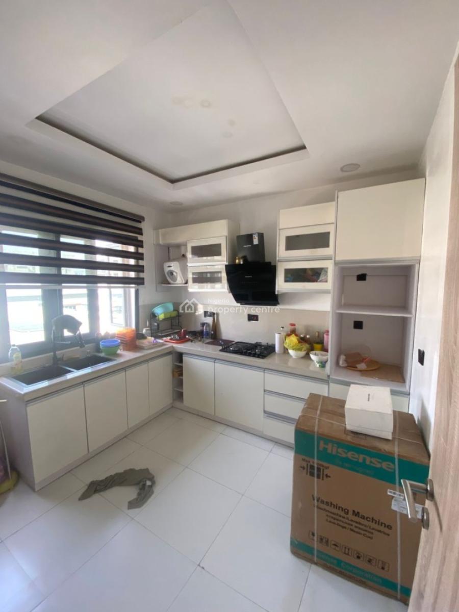 2 Bedroom Flat, Off Kunsela Road, Ikate Elegushi, Lekki, Lagos, Flat / Apartment for Rent