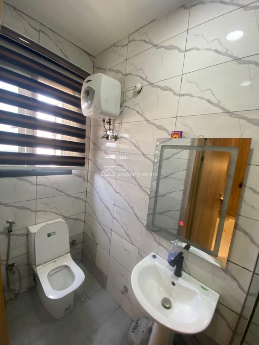 2 Bedroom Flat, Off Kunsela Road, Ikate Elegushi, Lekki, Lagos, Flat / Apartment for Rent