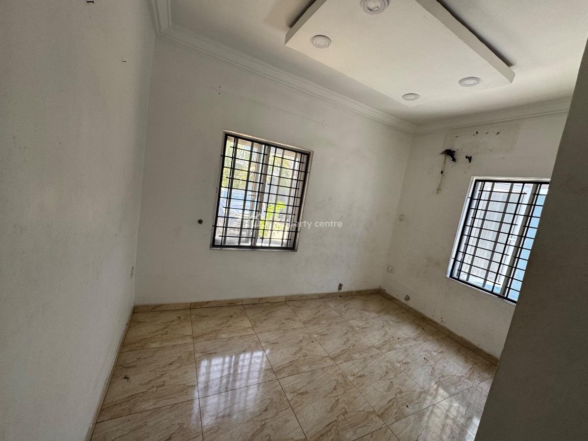 Mini 2 Bedroom Apartment, Lekki Phase 1, Lekki, Lagos, Flat / Apartment for Rent