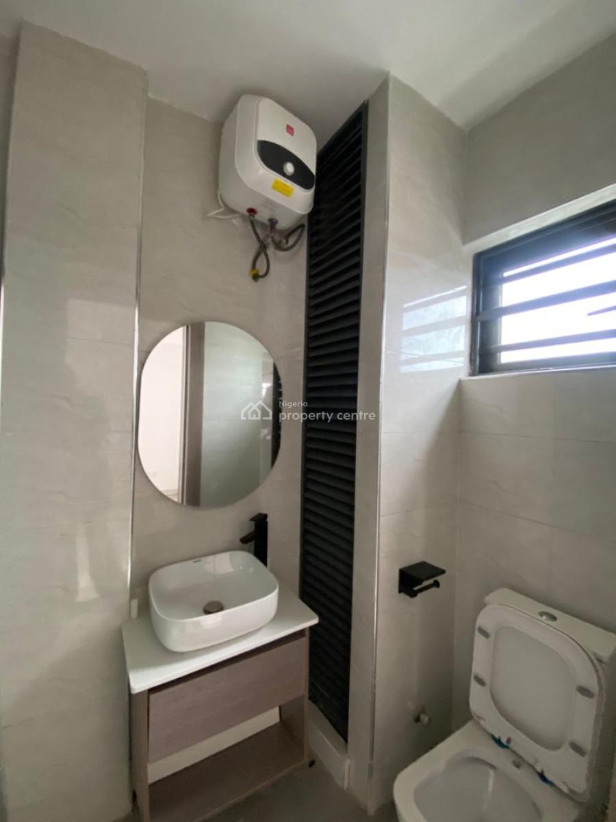 a Breath Taking 3 Bedroom Apartment with Bq-, Lekki Right, Lekki, Lagos, Detached Duplex for Sale