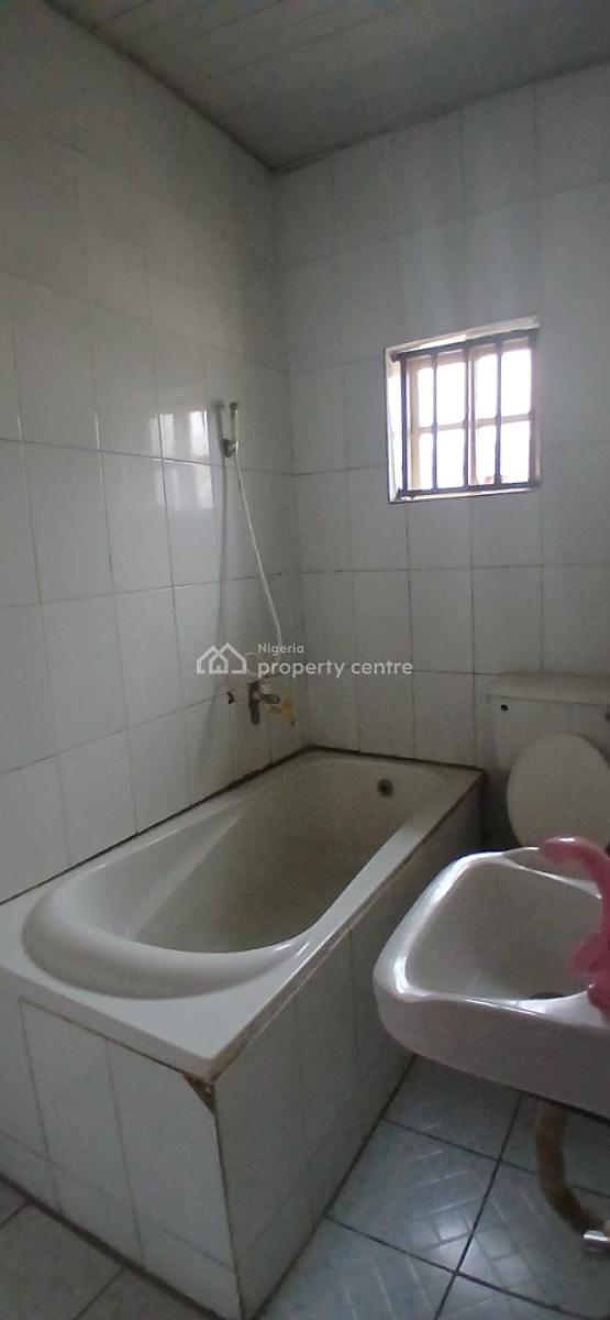 Luxury 3 Bedroom Flat, New Site Estate, Lugbe District, Abuja, Flat / Apartment for Rent