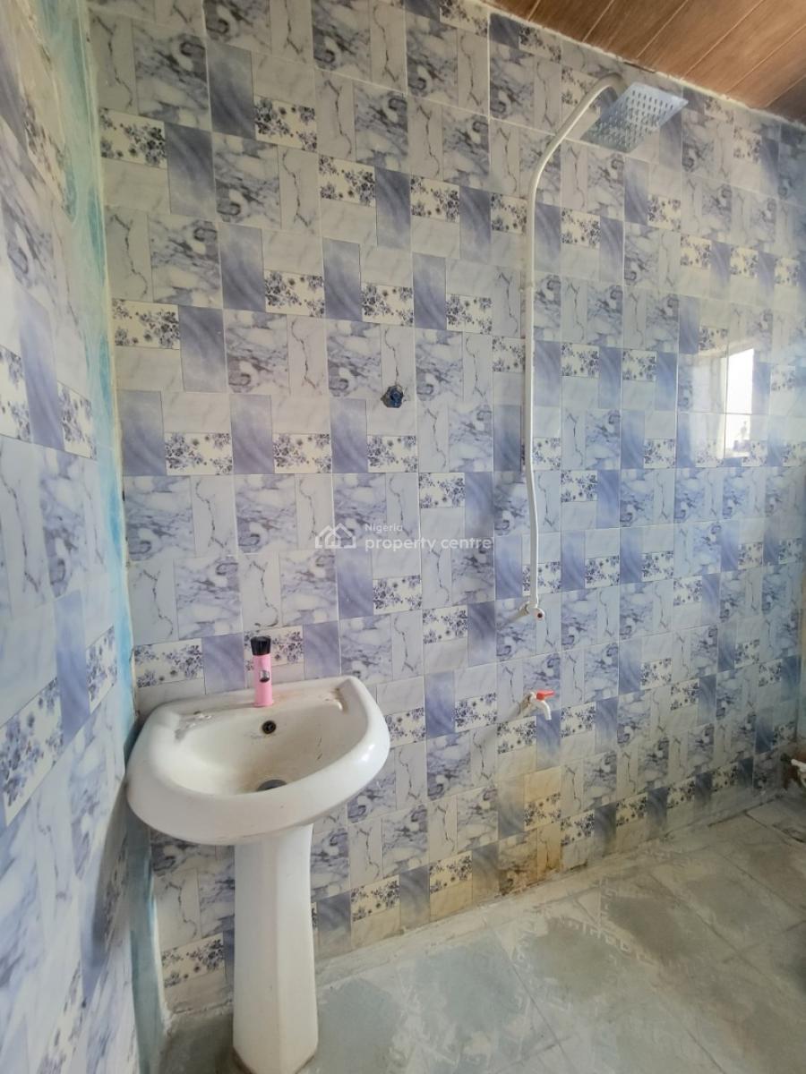 a Beautiful 3 Bedroom Flat on a Good Road, Badore/allied Garden Estate, Ajah, Lagos, Flat / Apartment for Rent