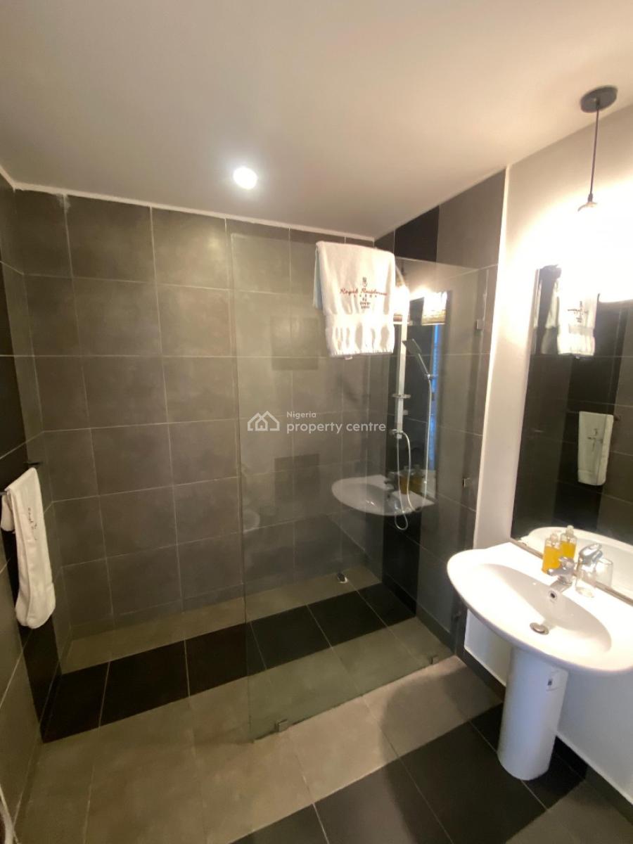 Fully Furnished 3 Bedroom Apartment with Bq, Victoria Island (vi), Lagos, Flat / Apartment for Rent