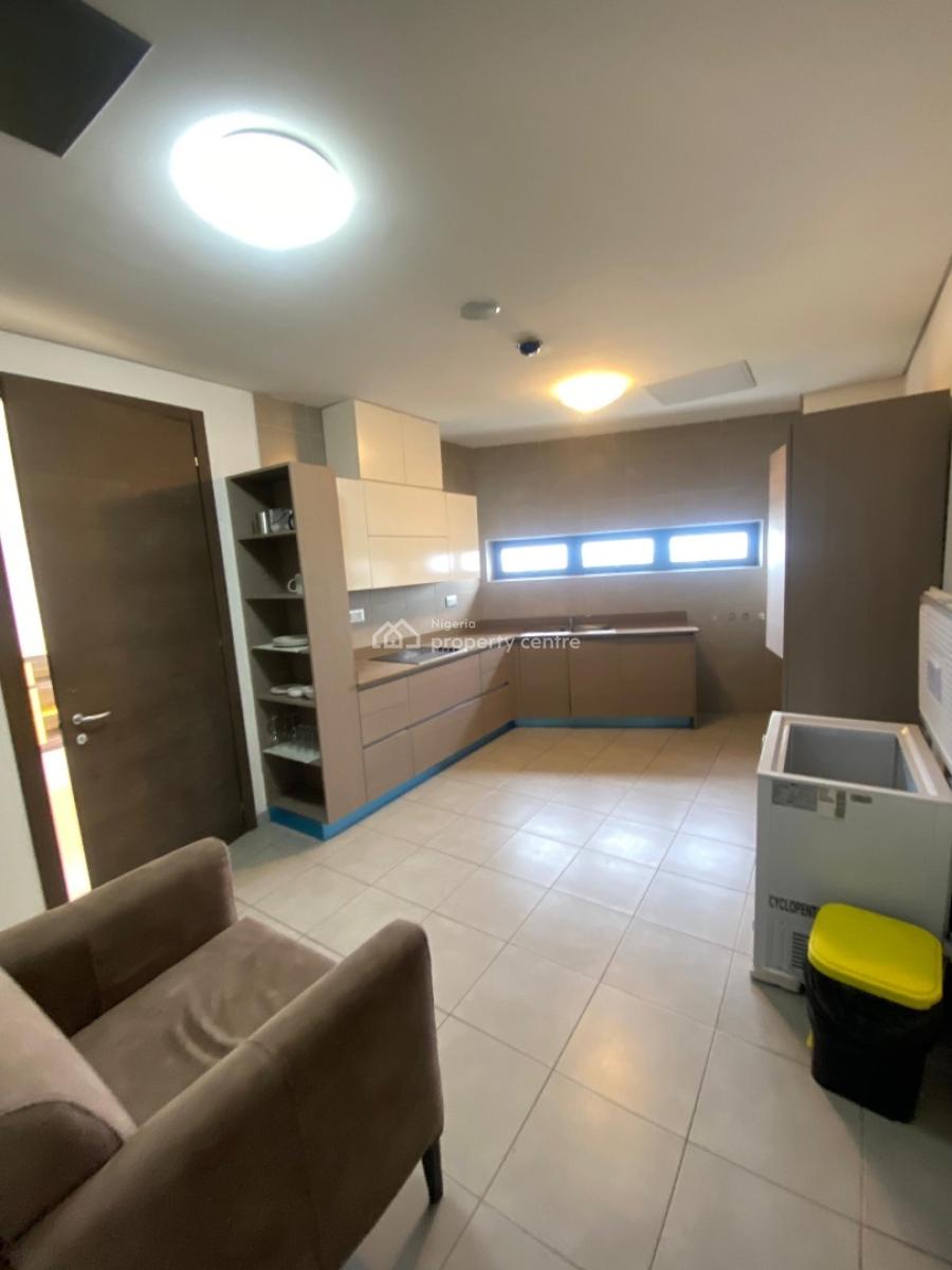 Fully Furnished 4 Bedroom Apartment with Bq, Victoria Island (vi), Lagos, Flat / Apartment for Rent