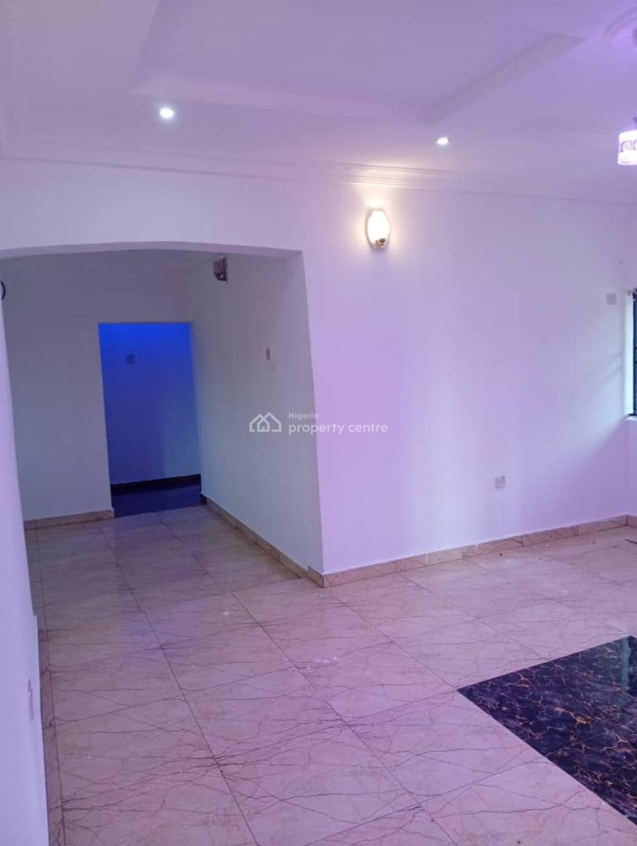 3 Bedrooms Apartment Upstairs, Gra Phase 1, Magodo, Lagos, House for Rent