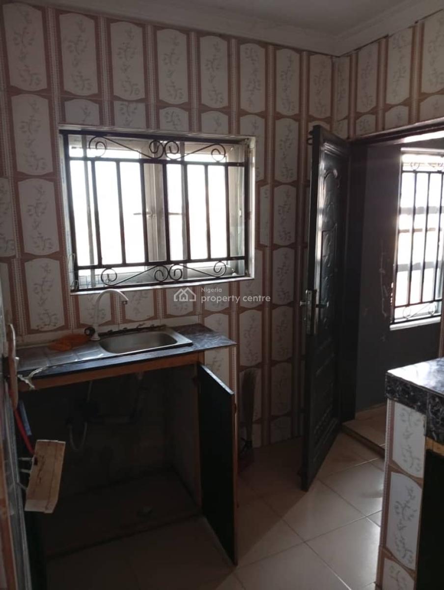 3 Bedrooms Apartment Upstairs, Gra Phase 1, Magodo, Lagos, House for Rent