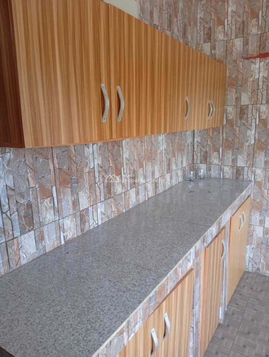 3 Bedrooms Apartment Upstairs, Gra Phase 1, Magodo, Lagos, House for Rent