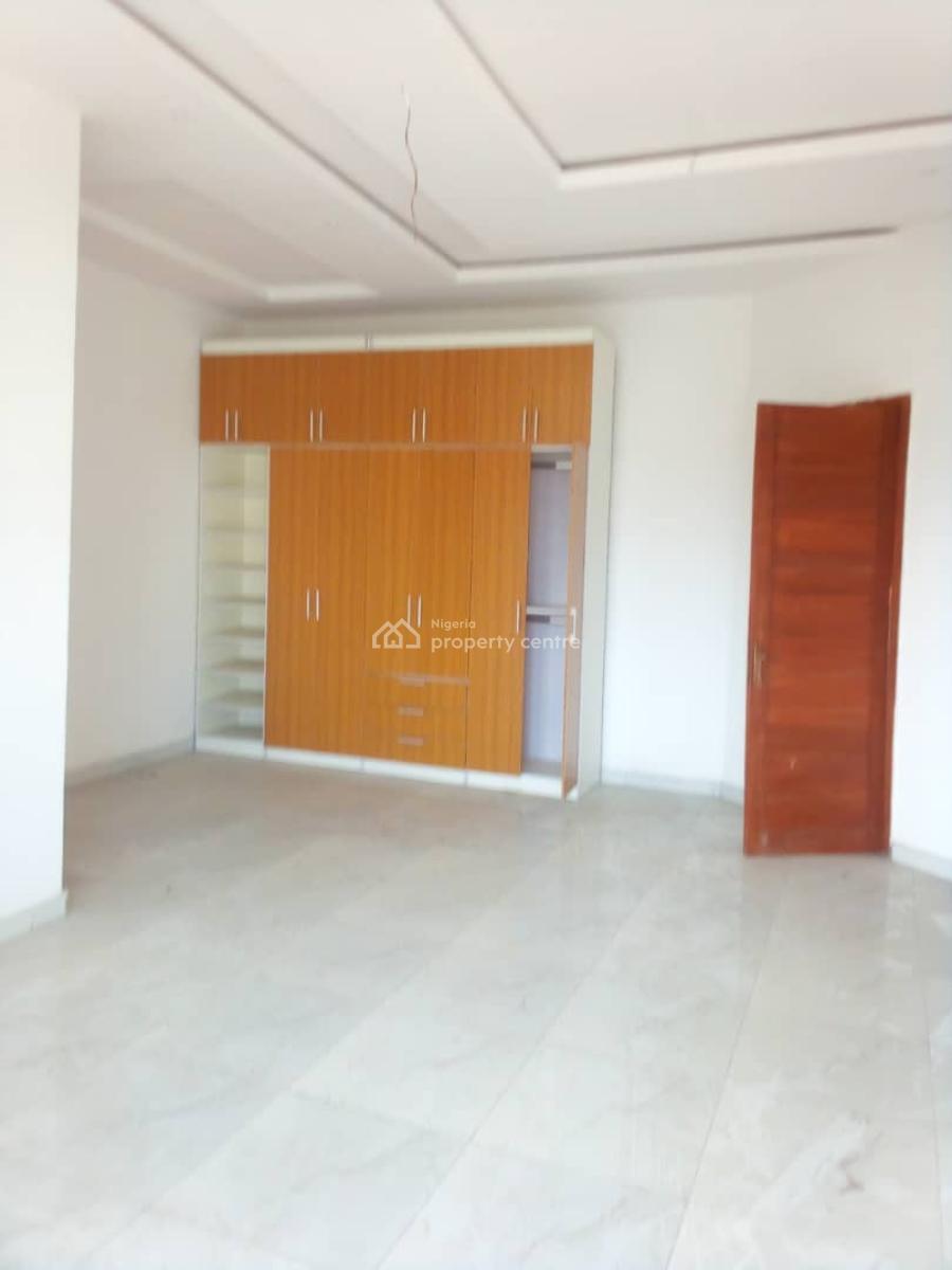 a Good Four Bedroom Terrace Duplex in a Nice Estate Neighbourhood, Ikota, Lekki, Lagos, Terraced Duplex for Sale