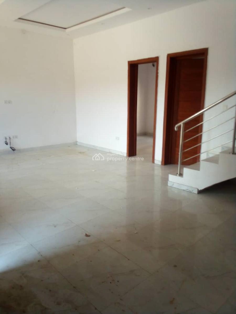 a Good Four Bedroom Terrace Duplex in a Nice Estate Neighbourhood, Ikota, Lekki, Lagos, Terraced Duplex for Sale