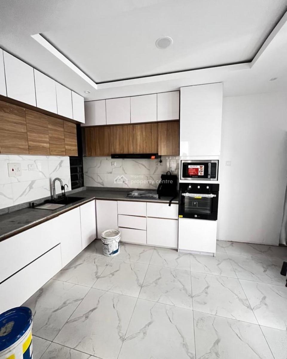 Lovely 4 Bedroom Semi Detached Duplex with Bq, Ologolo, Lekki, Lagos, Semi-detached Duplex for Sale